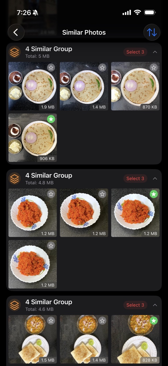 Cleaner similar photo groups review screen
